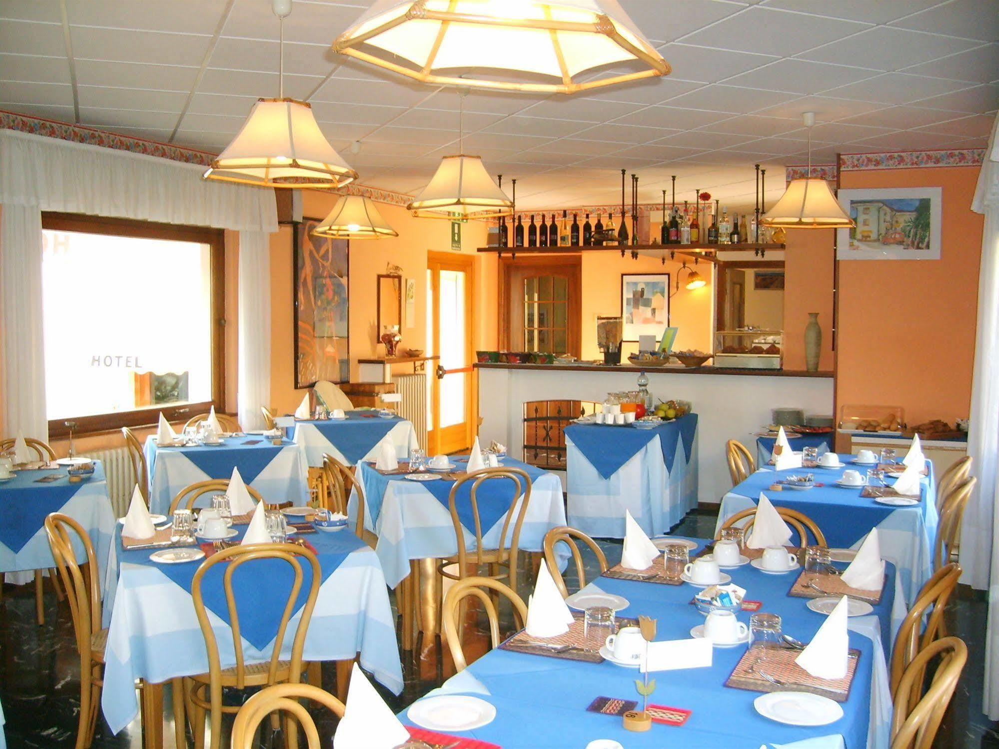 Hotel Elvezia Lake Maggiore Bagian luar foto
